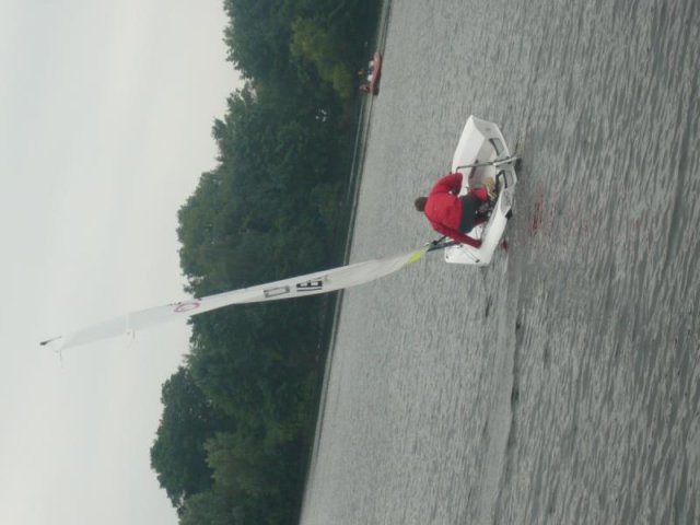 Duisburg segelt