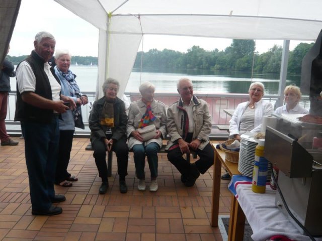 Duisburg segelt